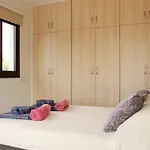 Villa Vounos - 5 Bedroom En-suit With Pvt Pool