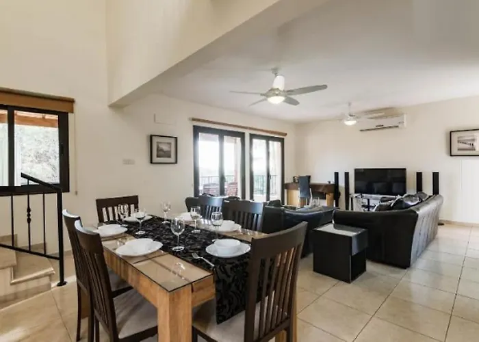 Vila Vounos - 5 Bedroom En-suit With Pvt Pool *