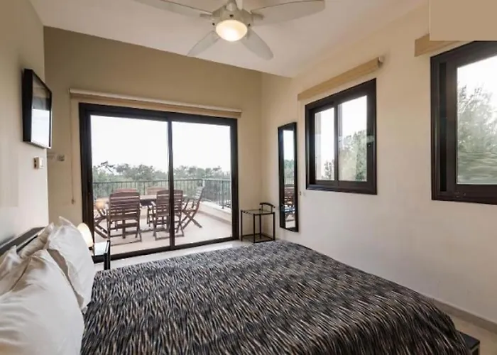 Vounos - 5 Bedroom En-suit With Pvt Pool Vila Pissouri